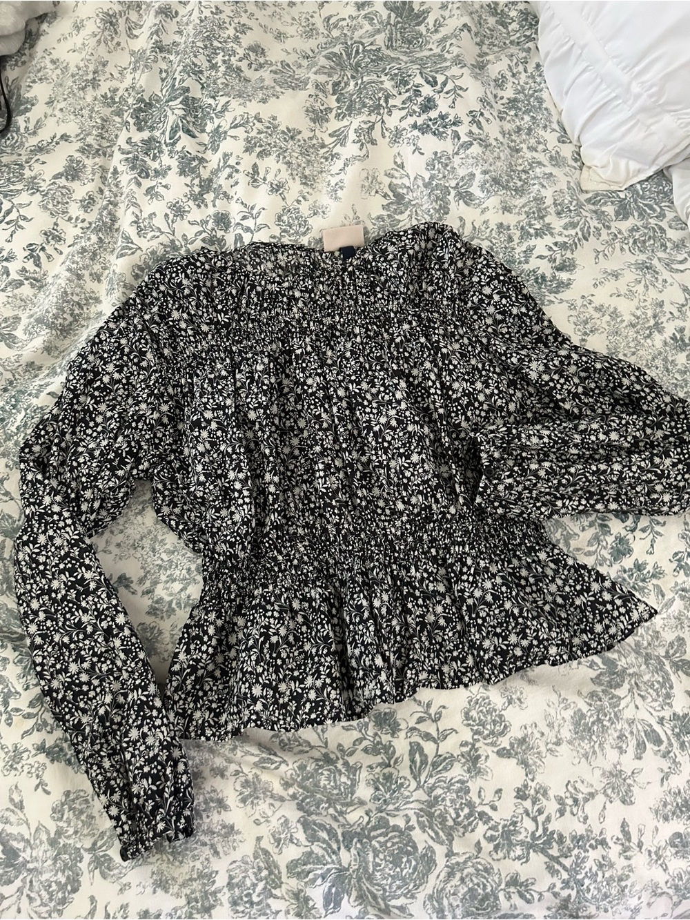 Universal Thread Black Floral Smocked Peplum Blouse
